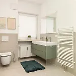 Апартаменты Grosses Mit 150qm Fuer Gruppen Im Zentrum